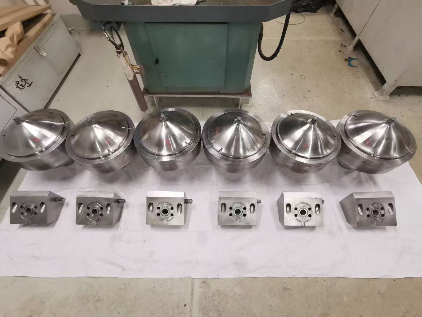 Accumulator Maintenance